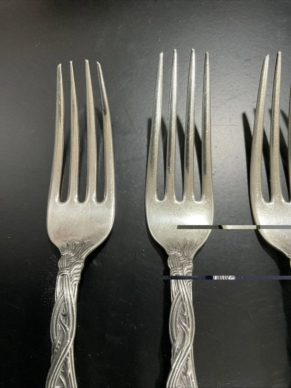 ONE International Silver Frontenac Dinner Fork 7 1/8